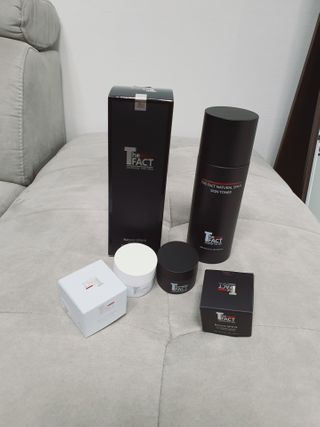 The Fact [5 IN 1] 더 팩트 내추럴 에스에프엔 에이틴 스킨토너 — 5점을 준 리뷰어가 2021년 2월 올린 사용 사진