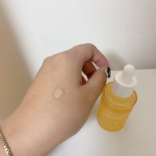 체르엠 스템앤셀 비타민 브라이트닝 에센스 30ml 1개 — 5점을 준 리뷰어가 2021년 8월 올린 사용 사진