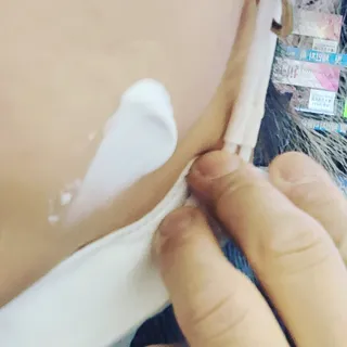 아이디플라코스메틱 아이디 브이로직 플러스 크림 15ml X 4EA — 5점을 준 리뷰어가 2022년 5월 올린 사용 사진