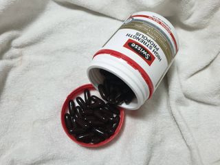 Swisse 스위스 고함량 프로폴리스 2,000mg 210정 — 5점을 준 리뷰어가 2021년 11월 올린 사용 사진