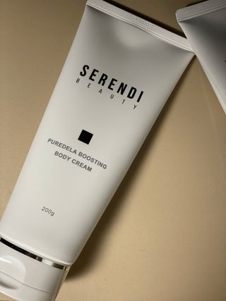 세렌디뷰티 퓨어델라 부스팅 바디크림 — 5점을 준 리뷰어가 2021년 8월 올린 사용 사진