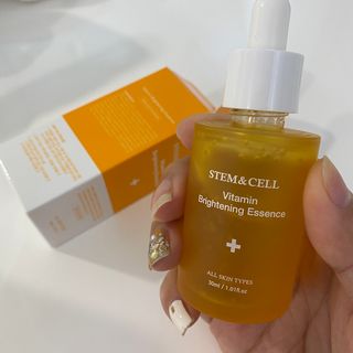 체르엠 스템앤셀 비타민 브라이트닝 에센스 30ml 1개 — 4점을 준 리뷰어가 2021년 9월 올린 사용 사진