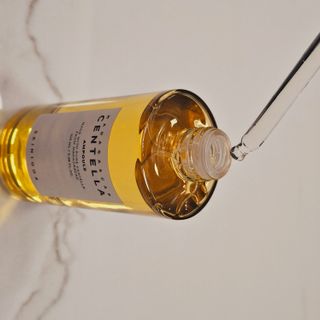 MF[스킨1004] 마다가스카르 센텔라 앰플 100ml — 3.5점을 준 리뷰어가 2024년 5월 올린 사용 사진