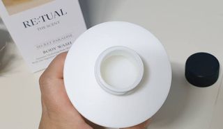 레츄얼 더 센트 바디워시 시크릿 파라다이스(500ml) — 5점을 준 리뷰어가 2022년 7월 올린 사용 사진