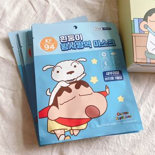 [숨그림] 2D 새부리형, 짱구, 무직타이거, 빨강머리앤 우리아이 그리고 내가 쓰는 믿을수있는 케릭터 마스크 — 5점을 준 리뷰어가 2021년 10월 올린 사용 사진