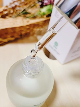 브에노 파리퀸 윌 페이스 오일 — 5점을 준 리뷰어가 2021년 6월 올린 사용 사진