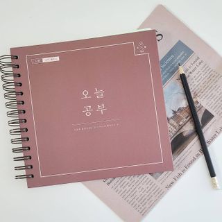리훈 여러분의 오늘을 채워나갈 수 있도록 도와줄 오늘공부 1년용 스터디플래너 — 5점을 준 리뷰어가 2021년 3월 올린 사용 사진
