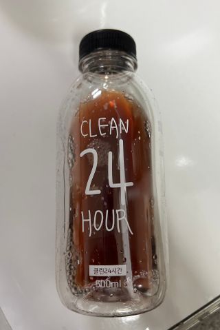 클린24시간 1BOX(5포) + 전용보틀(500ml) — 5점을 준 리뷰어가 2023년 6월 올린 사용 사진