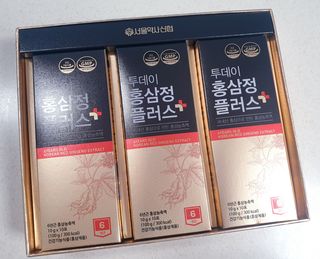 서울약사신협_투데이홍삼정플러스스틱_10g x 30포 — 5점을 준 리뷰어가 2021년 3월 올린 사용 사진