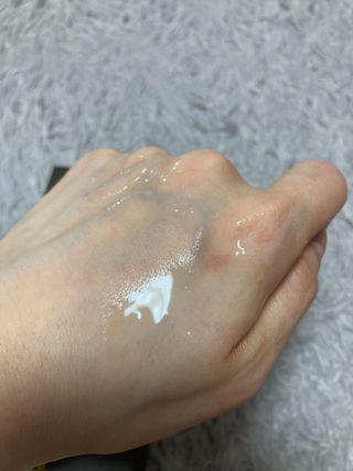 카나토 아웃바스 오일 에센스 — 4.5점을 준 리뷰어가 2022년 2월 올린 사용 사진