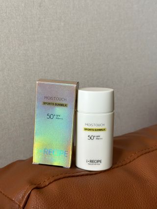 아이레시피 모이스트터치 스포츠 선밀크 50ml (SPF50+ PA+++) — 4점을 준 리뷰어가 2023년 5월 올린 사용 사진