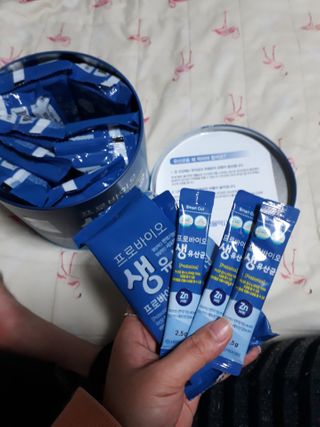 서울약사신협_프로바이오생유산균_2.5G x 100포 — 5점을 준 리뷰어가 2021년 2월 올린 사용 사진