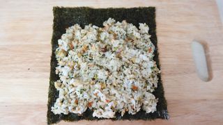 해풀잎 누구나 김밥*1ea [(혼합야채 35g *1ea,  김밥김 (5g, 5ea),  양념간장 (6g, 5ea), 참기름(5g, 2ea)] — 5점을 준 리뷰어가 2022년 7월 올린 사용 사진