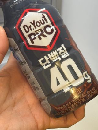닥터유 프로 단백질 드링크 40g 초코 닥터유 프로 단백질드링크 40g 초코 — 5점을 준 리뷰어가 2024년 8월 올린 사용 사진