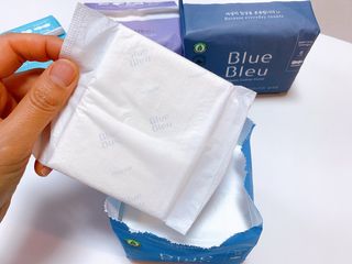 블루블루 유기농 순면 커버 생리대 — 5점을 준 리뷰어가 2021년 2월 올린 사용 사진