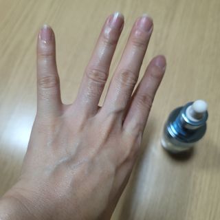 나우 [리브엠] 화해 1등 수분앰플 , 엑소코어 워터풀 텐션 앰플 — 5점을 준 리뷰어가 2025년 5월 올린 사용 사진