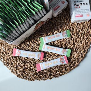 아이비웰니스 빵순이 식탁 위의 필수템! 빵순이 효소 키위맛 100포 + 석류맛 14포 (총 114포) — 5점을 준 리뷰어가 2022년 12월 올린 사용 사진