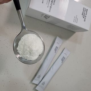 닥터윤 더마스킨 화이트 글레이즈 저분자 피쉬콜라겐 펩타이드 — 4점을 준 리뷰어가 2022년 8월 올린 사용 사진