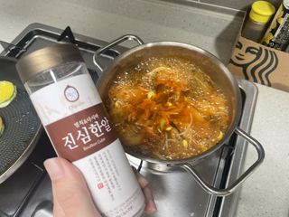 올바이오 천연 재료로 만든 고체 육수 진심한알 — 5점을 준 리뷰어가 2022년 11월 올린 사용 사진