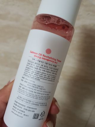 아이앤립 / EYENLIP 아이앤립 연어오일 리바이탈라이징 토너 — 3점을 준 리뷰어가 2021년 4월 올린 사용 사진