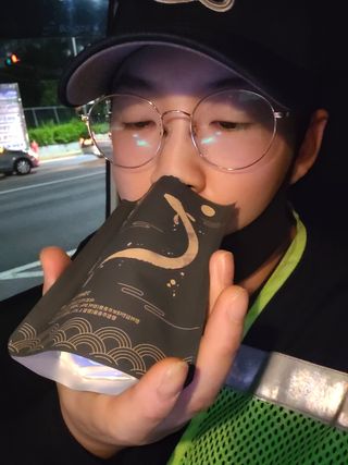 [비린내 완벽제거] 본황칠 통장어 국내산 장어즙 아르기닌 2800mg 장어즙효능 기력보강 — 5점을 준 리뷰어가 2022년 8월 올린 사용 사진