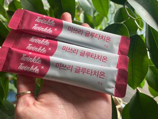 메디포스트 모비타 미쓰리 글루타치온 30포 — 5점을 준 리뷰어가 2023년 1월 올린 사용 사진
