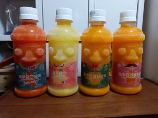 탐라원 제주의 맛, 몬딱주스 4종세트 - 한라봉몬딱주스, 천혜향몬딱주스, 청귤에이드, 당근몬딱주스 — 4점을 준 리뷰어가 2021년 8월 올린 사용 사진