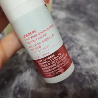 리더스코스메틱 리더스 퍼스트 샷 에센스 스틱 2종 — 5점을 준 리뷰어가 2022년 5월 올린 사용 사진