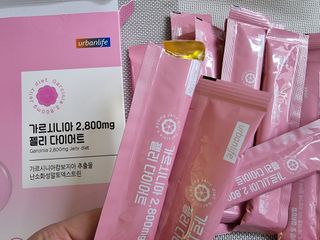 주식회사 얼굴반쪽 [얼굴반쪽 가르시니아 2,800mg] x 14포 1주 젤리 다이어트 보조제 체지방감소 — 5점을 준 리뷰어가 2021년 10월 올린 사용 사진