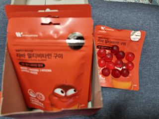 [푸름웰니스] 라바 멀티비타민 구미 36g — 5점을 준 리뷰어가 2022년 3월 올린 사용 사진