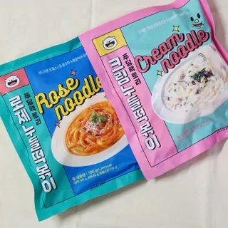 [푸딩팩토리] 로제누들떡볶이 500g / 까르보나라크림누들떡볶이 500g — 5점을 준 리뷰어가 2022년 7월 올린 사용 사진