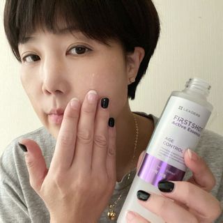 리더스코스메틱 리더스 퍼스트 샷 액티브 에센스 에이지 컨트롤 — 5점을 준 리뷰어가 2021년 10월 올린 사용 사진