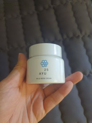 AYU25[아유트웬티파이브]다마스크로즈워터 베이스 천연 수분 촉촉 크림 — 5점을 준 리뷰어가 2021년 2월 올린 사용 사진