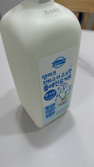 *구매평_[덴마크] 진하고 더 고소한 무가당 플레인 요거트 1.8L — 5점을 준 리뷰어가 2025년 9월 올린 사용 사진