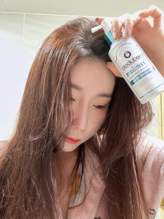 모두발라 탈모집중케어 헤어토닉 — 5점을 준 리뷰어가 2022년 1월 올린 사용 사진