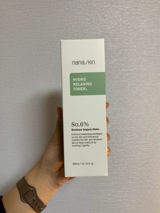 나나스킨 하이드로릴렉싱토너 — 5점을 준 리뷰어가 2021년 4월 올린 사용 사진