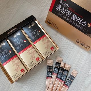 서울약사신협_투데이홍삼정플러스스틱_10g x 30포 — 5점을 준 리뷰어가 2021년 1월 올린 사용 사진