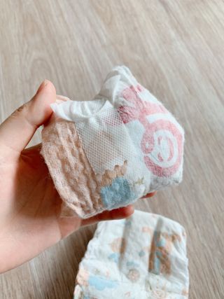 킨도 프리미엄 슈퍼드라이니스 밴드형 기저귀 — 5점을 준 리뷰어가 2021년 5월 올린 사용 사진