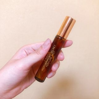 브에노 마더워트 시크릿 퍼퓸 미스트 — 5점을 준 리뷰어가 2021년 6월 올린 사용 사진