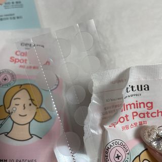 세뚜아(Cettua) 세뚜아 스팟 클리어 듀얼 패치 Cettua Spot Clear Dual Patch — 5점을 준 리뷰어가 2023년 10월 올린 사용 사진