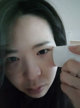 부쉬맨 워터프루프 서핑 선스틱 16g SPF50+ PA++++ — 5점을 준 리뷰어가 2023년 4월 올린 사용 사진