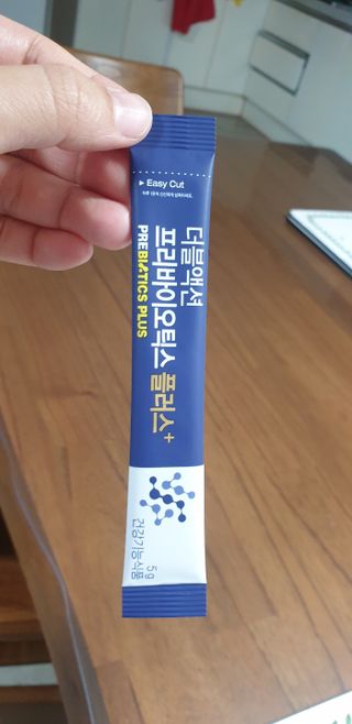 메이준뉴트리 더블액션 프리바이오틱스 플러스+ — 5점을 준 리뷰어가 2021년 6월 올린 사용 사진