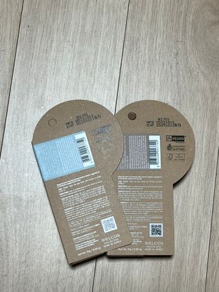 [후르디아] 올리브영 착한보습 비건 립버터 2종 — 5점을 준 리뷰어가 2023년 2월 올린 사용 사진