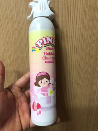 주식회사 권브라더스 [권브라더스] 목욕놀이 필수템, 핑키공주 유아버블클렌저 300ml 대용량 몽글몽글 구름 속 딸기향 — 5점을 준 리뷰어가 2022년 1월 올린 사용 사진