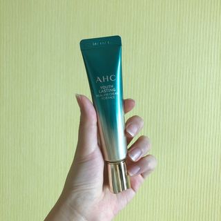[NEW 탄력유턴 아이크림] AHC 유스 래스팅 리얼 아이크림 포 페이스 — 5점을 준 리뷰어가 2021년 3월 올린 사용 사진