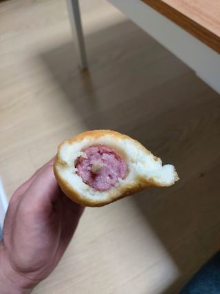 오마뎅 한우핫도그 — 5점을 준 리뷰어가 2021년 5월 올린 사용 사진