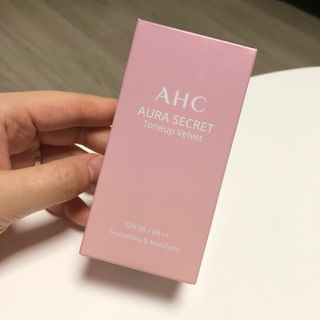 AHC 아우라 시크릿 톤업 벨벳 — 5점을 준 리뷰어가 2021년 4월 올린 사용 사진