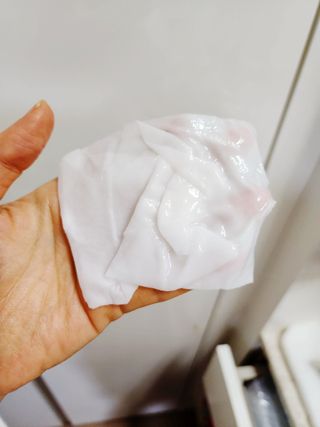 세뚜아(Cettua) [세뚜아] 타임리스 바이탈 페이셜 마스크팩  Cettua Timeless  Vital Mask 5매 — 5점을 준 리뷰어가 2024년 1월 올린 사용 사진
