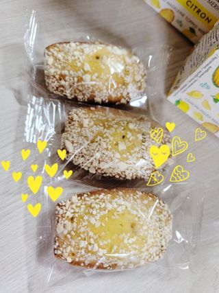 [메종콜리브리] 프랑스 마들렌 메종콜리브리 레몬 마들렌 2팩 — 4.5점을 준 리뷰어가 2021년 12월 올린 사용 사진