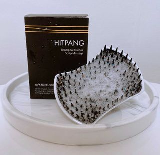 온가족 시원한샴푸 깨끗한두피 샴푸브러쉬 두피스케일링 히트팡블랙에디션 — 4점을 준 리뷰어가 2021년 8월 올린 사용 사진